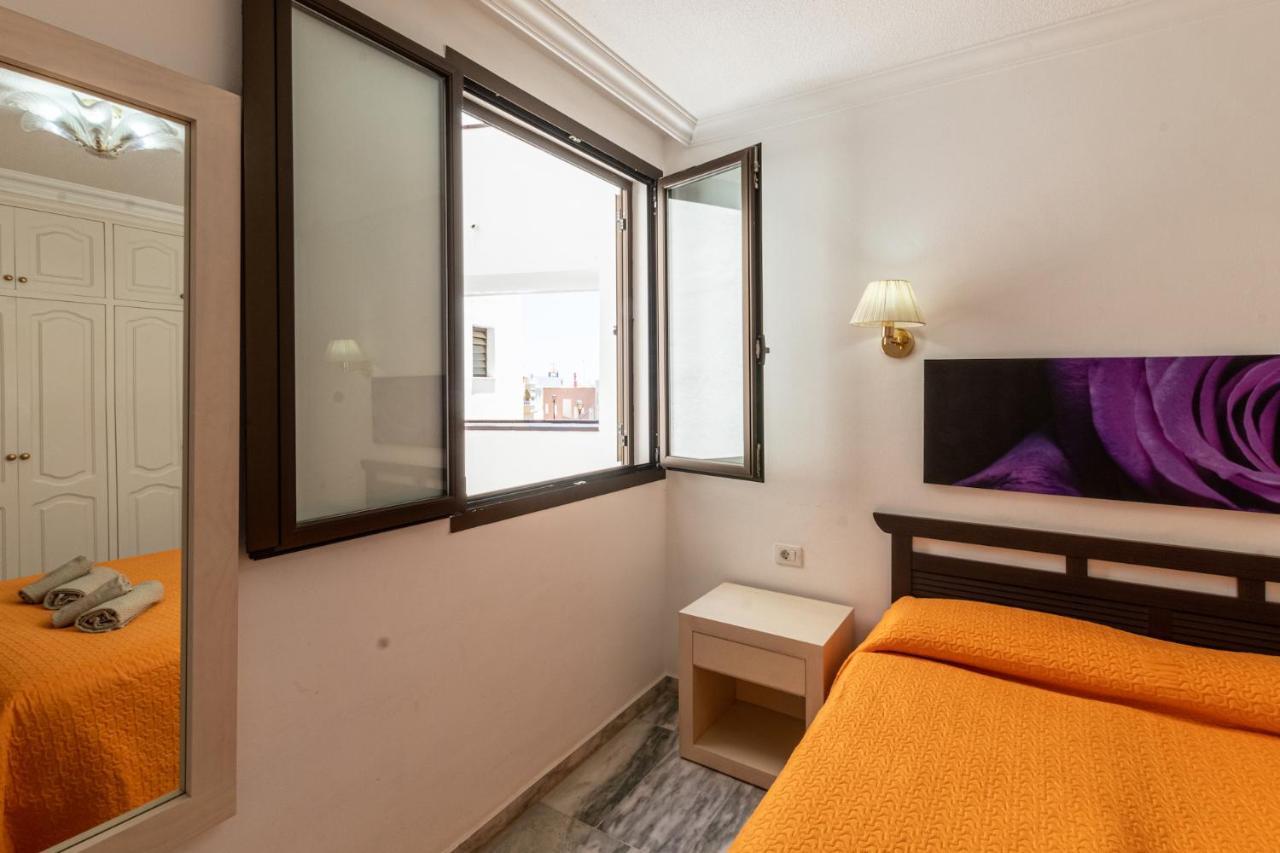 Apartamentos Lago Puerto de Santiago  Kültér fotó
